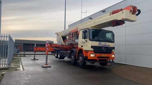 Glasbewassing door Servicebedrijf Subliem